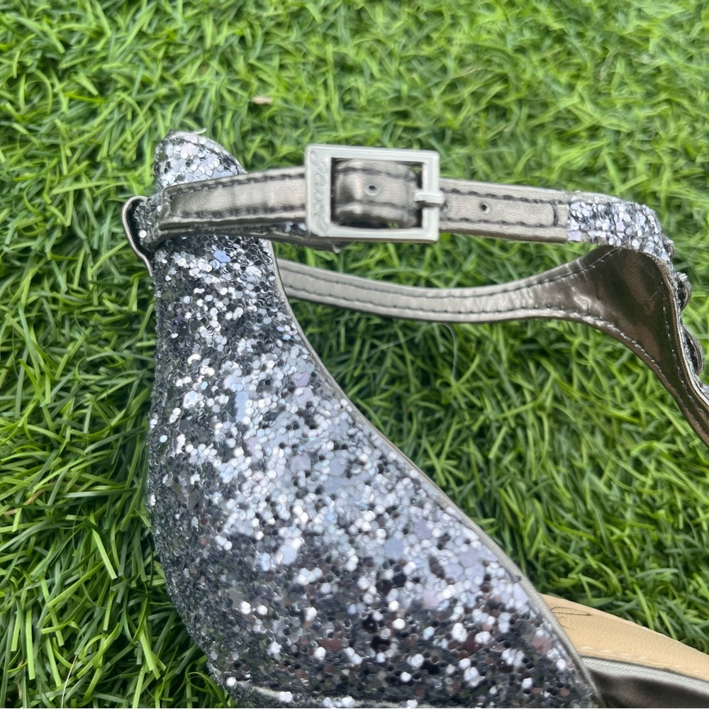 Jewel Badgley Mischa Smoke Glitter Pumps - Picture 6 of 9